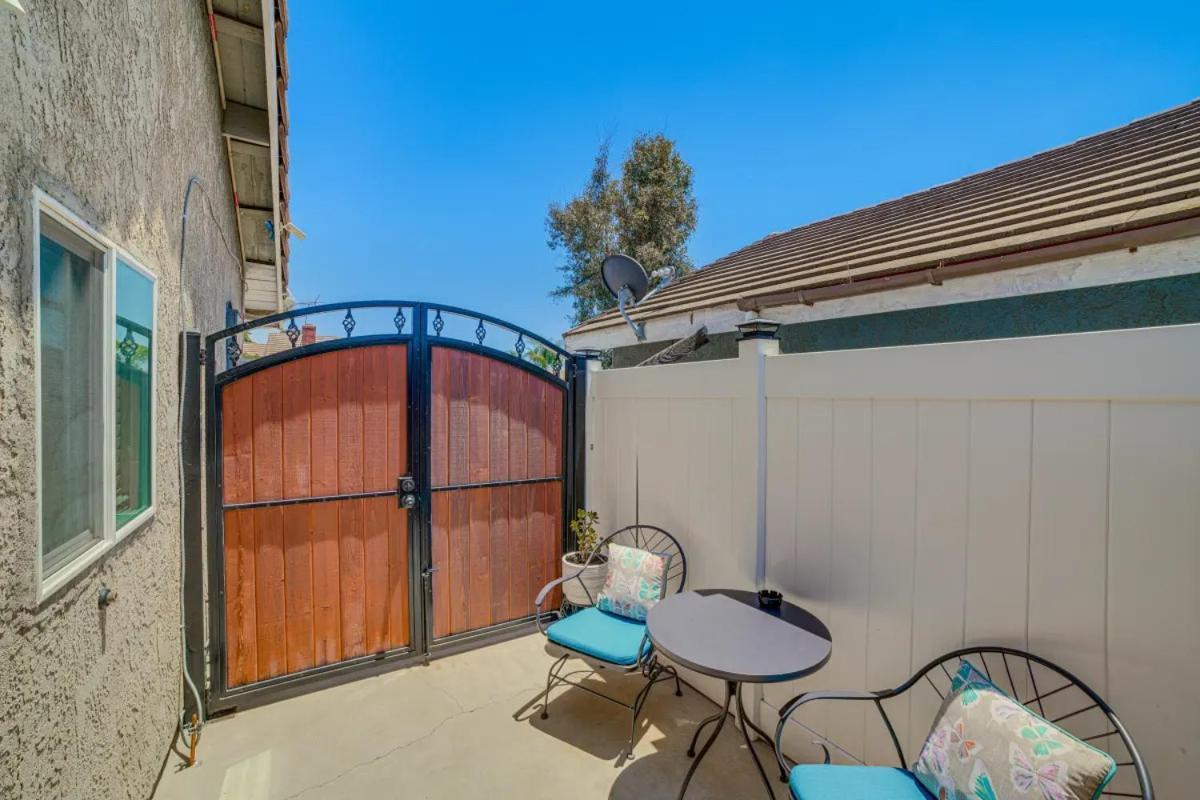 Spacious Studio With Private Entry Moreno Valley Exterior foto