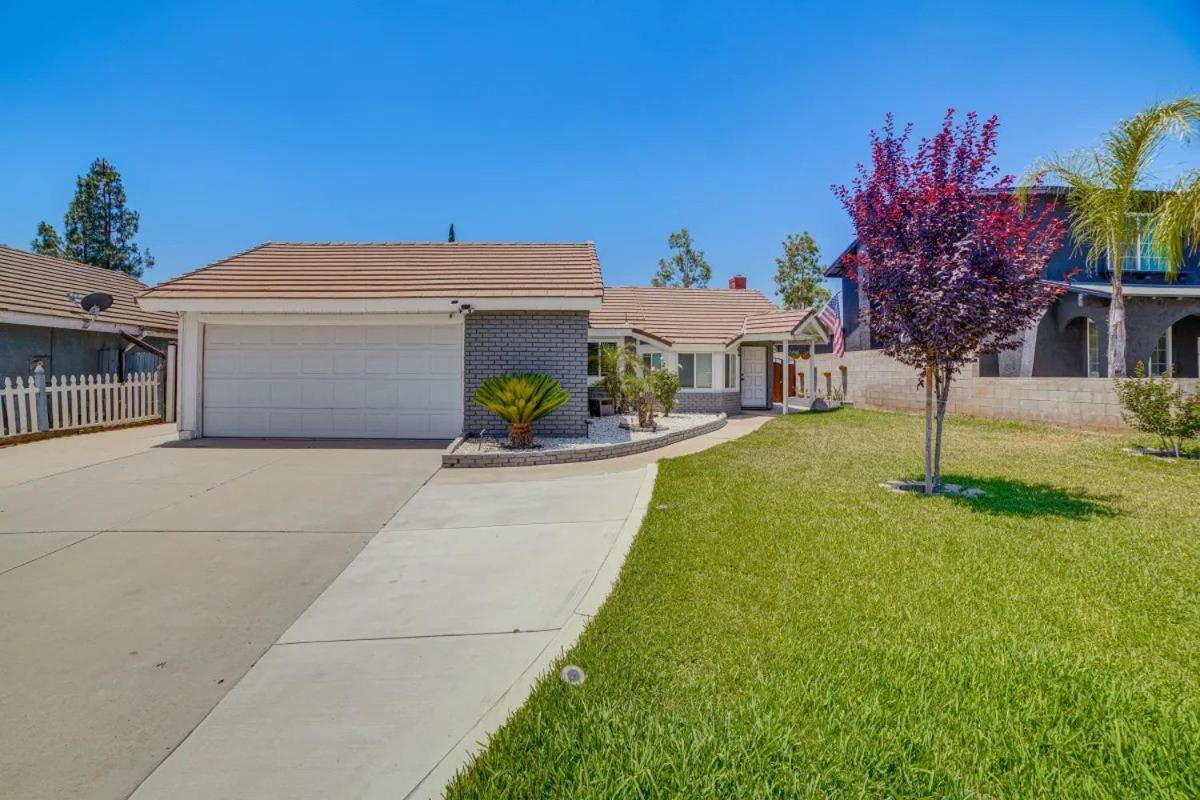 Spacious Studio With Private Entry Moreno Valley Exterior foto